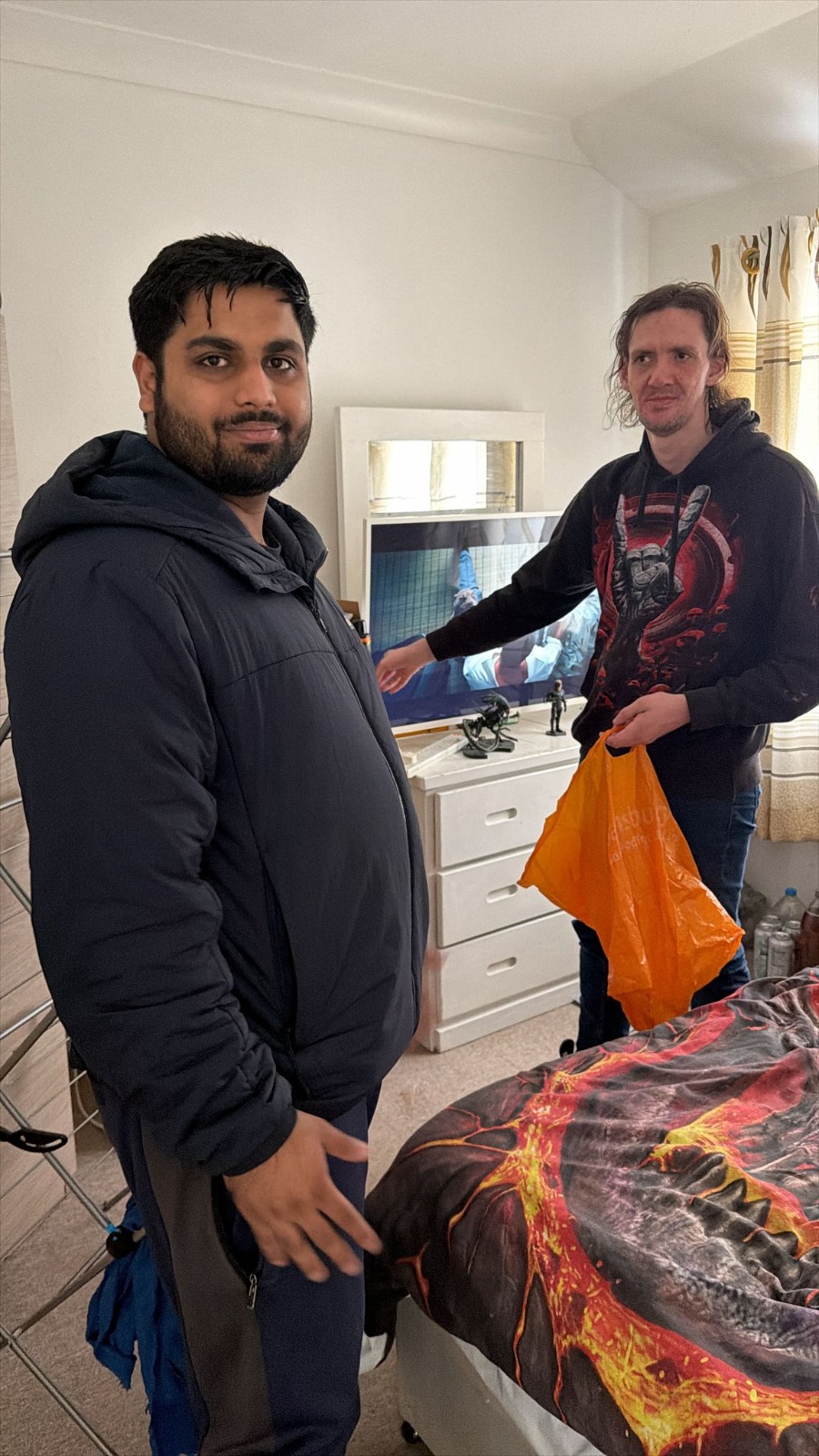 Evergood Medicals support worker providing person-centred mental health support at home in Crawley